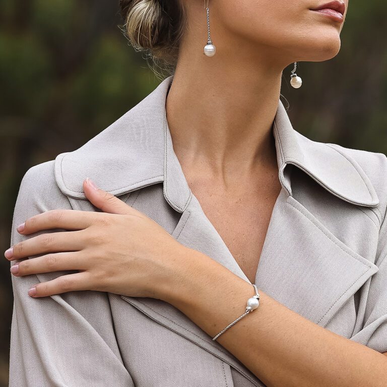 Contempo Bracelet Lifestyle