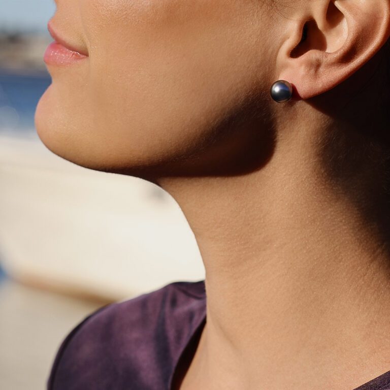 Tahitian Stud lifestyle